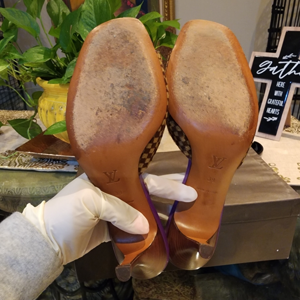 Louis Vuitton sandals - Picture 5 of 8